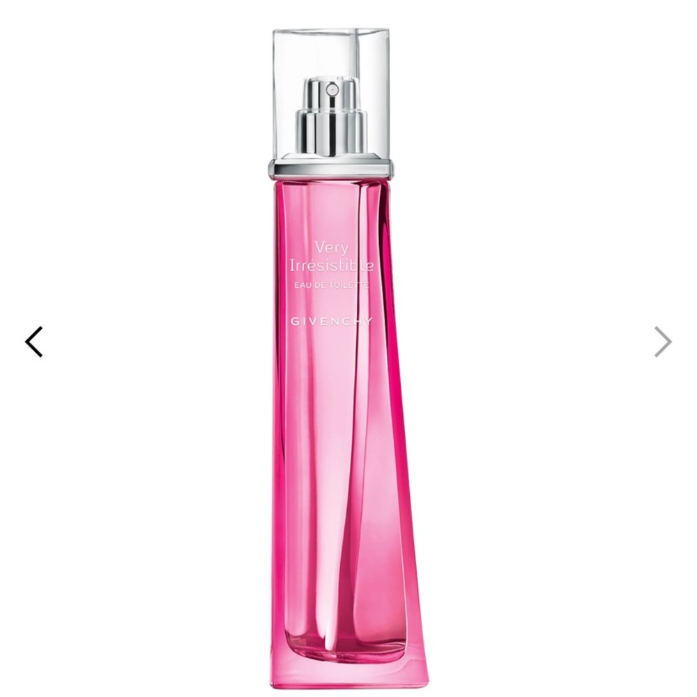 VERY IRRÉSISTIBLE
EAU DE TOILETTE